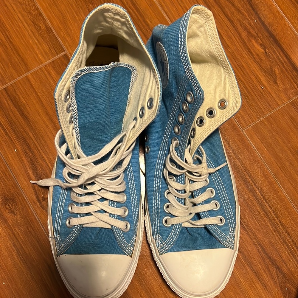 Blue converse - size 9.5men